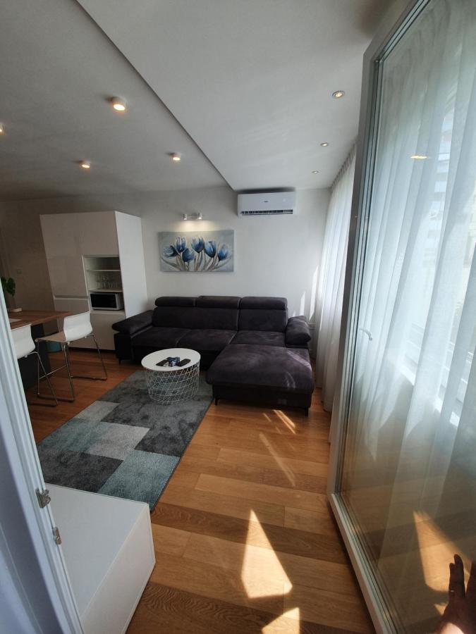 Apartman Leona 4*, Kantrida Rijeka Bagian luar foto