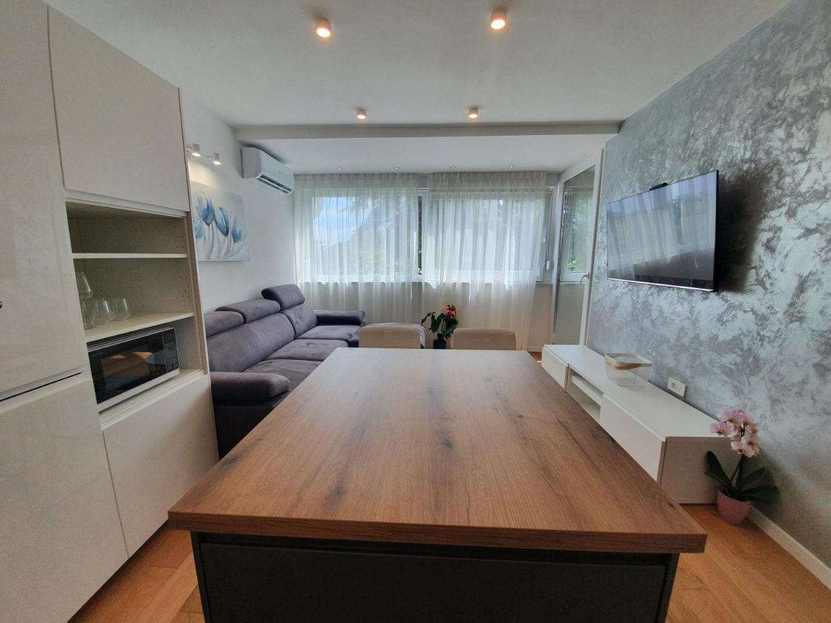 Apartman Leona 4*, Kantrida Rijeka Bagian luar foto