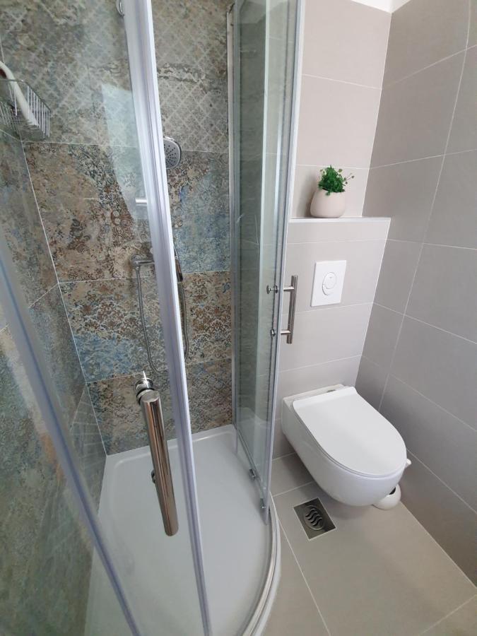 Apartman Leona 4*, Kantrida Rijeka Bagian luar foto