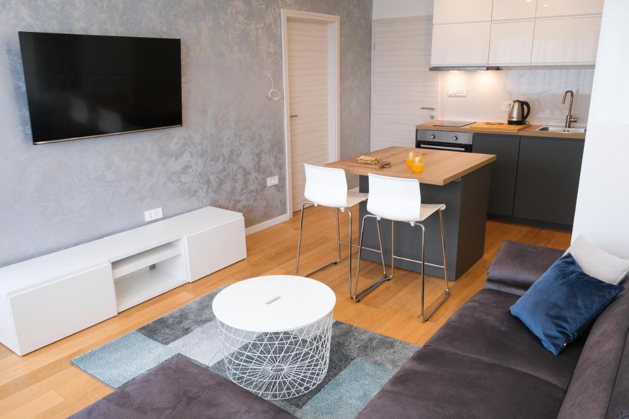 Apartman Leona 4*, Kantrida Rijeka Bagian luar foto